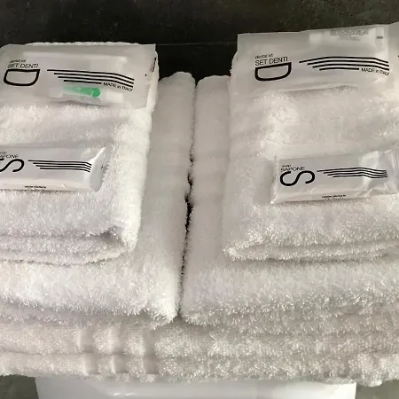 Happyhome Monolocale * Rivarolo Canavese